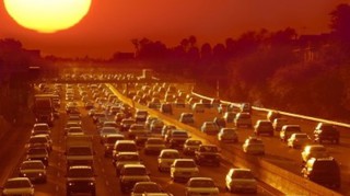 Un nou val de caniculă cuprinde România. Marţi, temperaturile ajung la 37 de grade Celsius