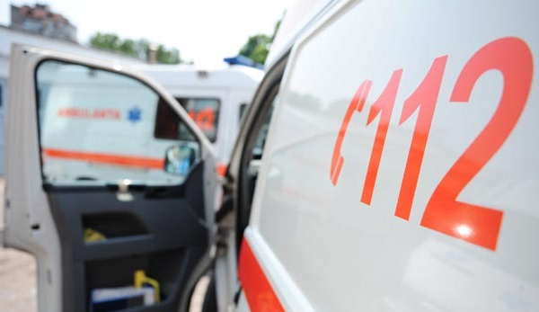 Un poliţist a murit la spital după ce a căzut cu motocicleta într-o groapă pe un bulevard din Bucuresti