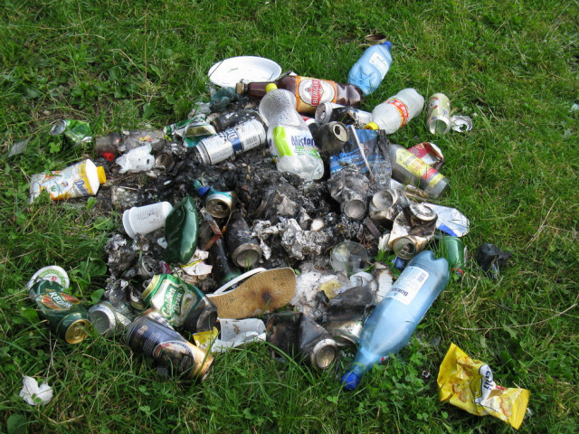 Un primar din Vaslui le va trimite prin poștă localnicilor gunoaiele aruncate la întâmplare