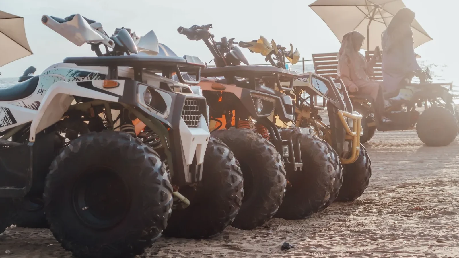 Un român a rămas fără permis după o plimbare cu ATV-ul prin Thassos. Autoritățile elene i-au aplicat și o amendă frumușică
