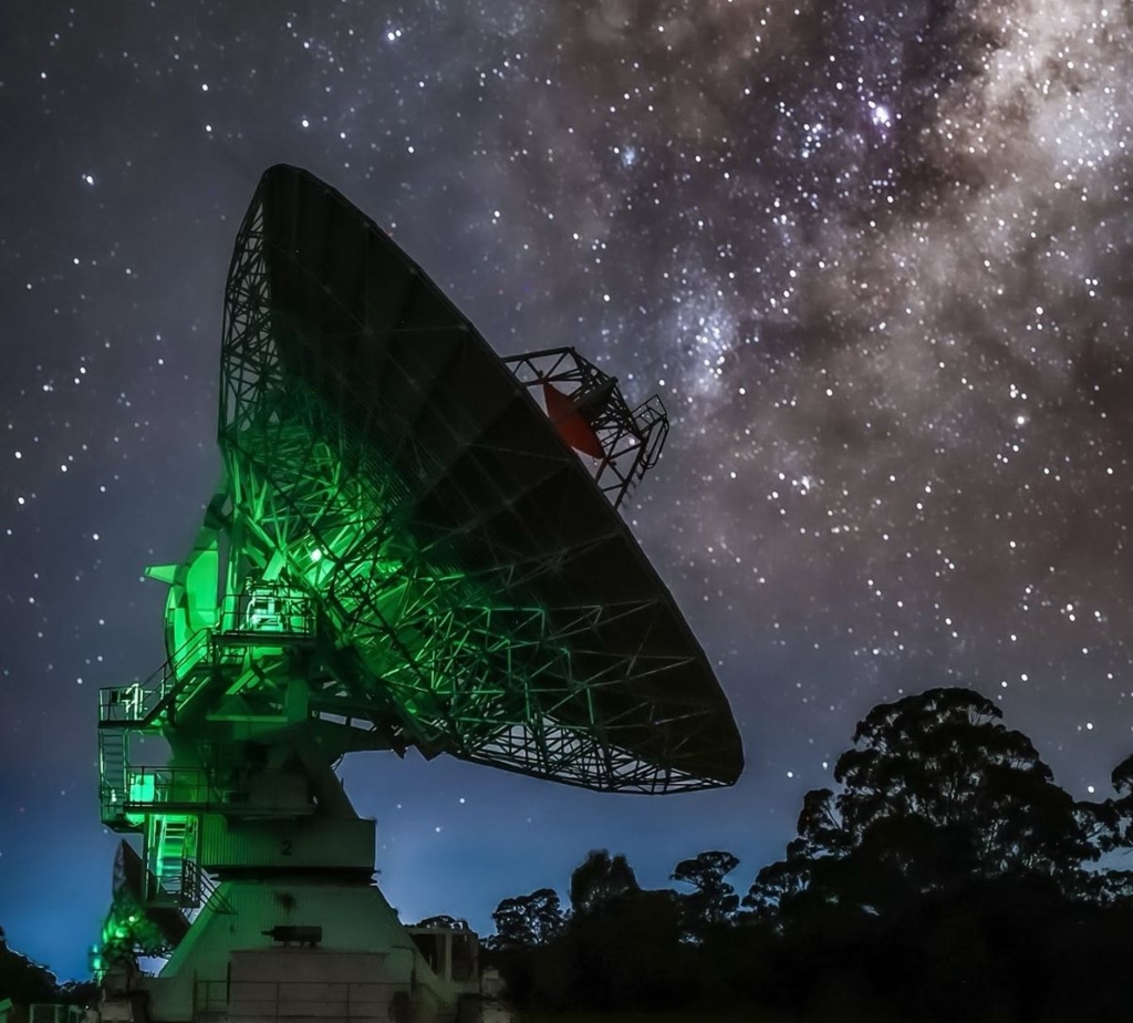 Un semnal misterios a ajuns pe Pământ din spațiul cosmic. Locul de unde a venit i-a surprins pe astronomi