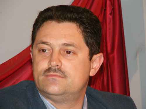 Un senator PSD propune ca activitatea prestata intr-o comisie parlamentara sa fie considerata vechime in munca