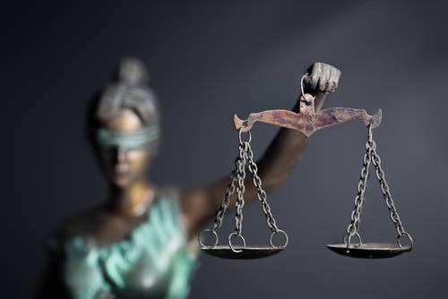 Una dintre zilele de concediu sa fie pentru sarbatorirea zilei de nastere a angajatului