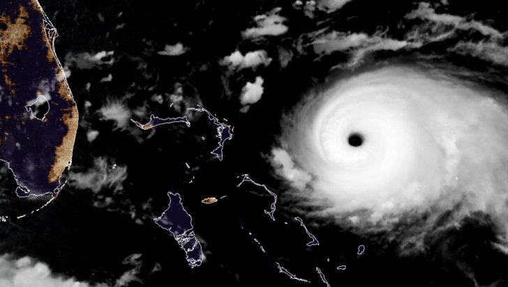Uraganul Dorian a atins nivelul maxim de intensitate și se îndreaptă spre Bahamas