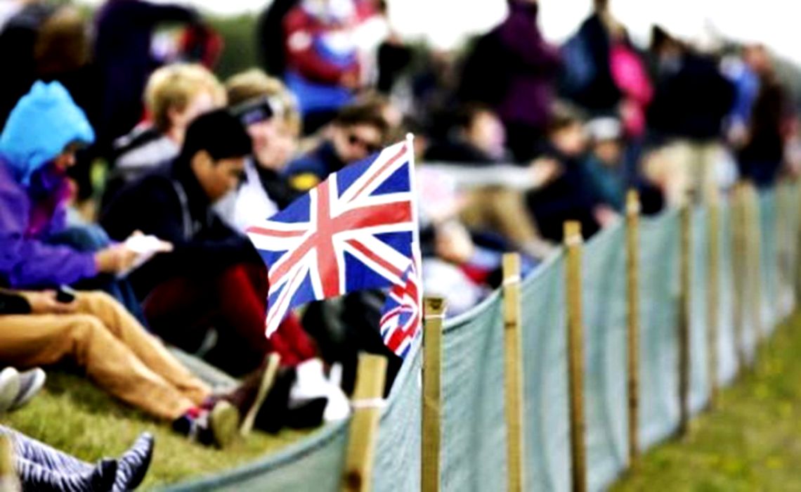 Vești oficiale despre românii din Marea Britanie, după BREXIT! Ce s-a decis în Parlamentul britanic