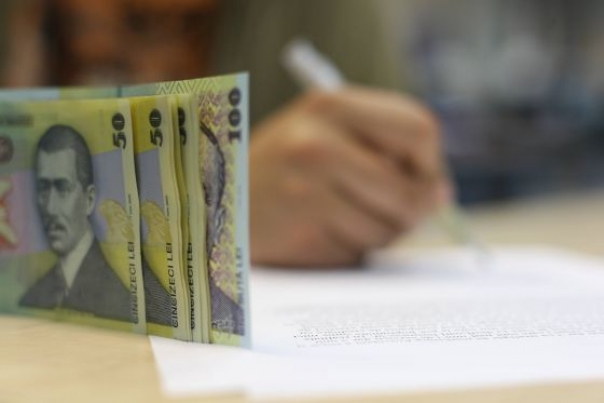 Vesti proaste pentru romanii cu credite in lei