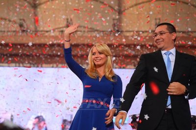 Victor Ponta profita din plin de vidul de putere din PSD