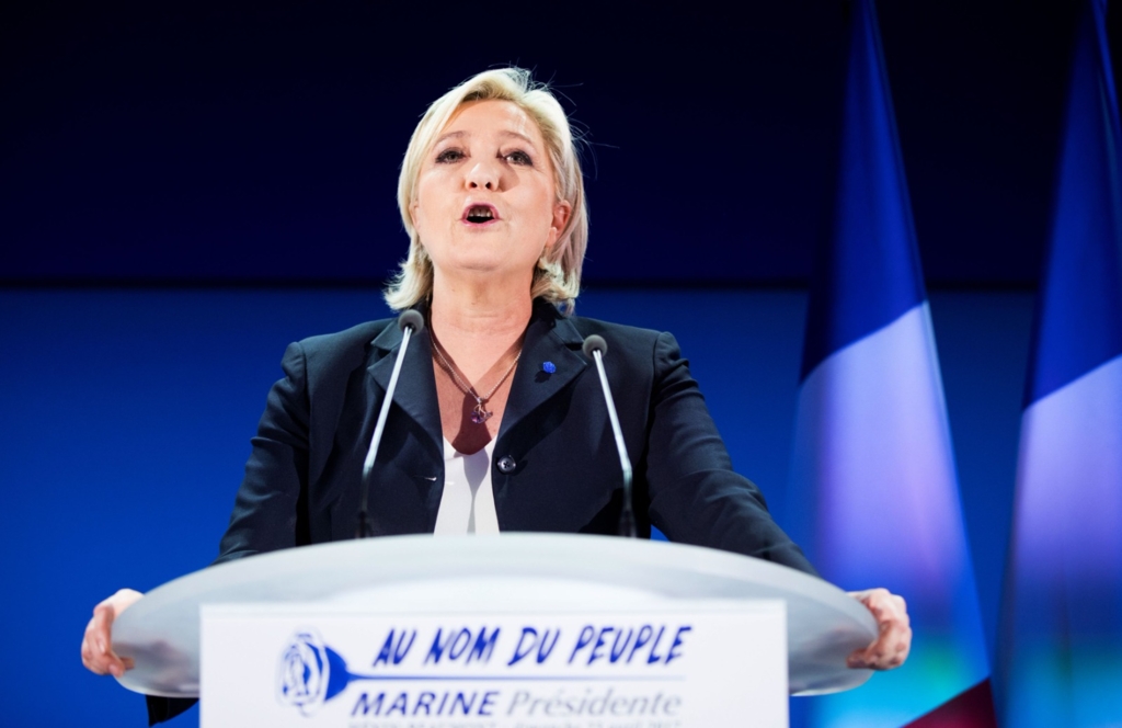 Victorie istorică pentru dreapta radicală din Franța. Partidul condus de Marine Le Pen a obținut cele mai multe mandate de până acum în urma alegerilor pentru Senat