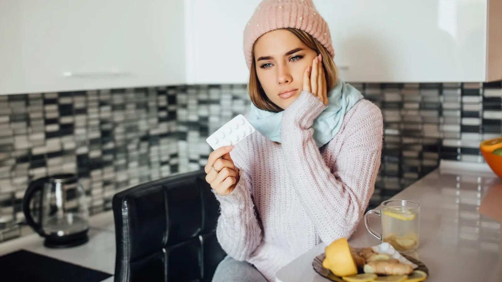Vitamina C nu ajută la răceală - arată un nou studiu. În schimb provoacă probleme renale grave