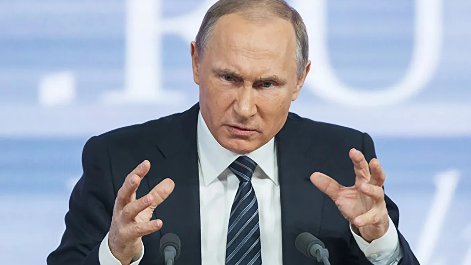 Vladimir Putin anunţă că testele pentru cea mai puternică armă construită vreodată au fost încheiate