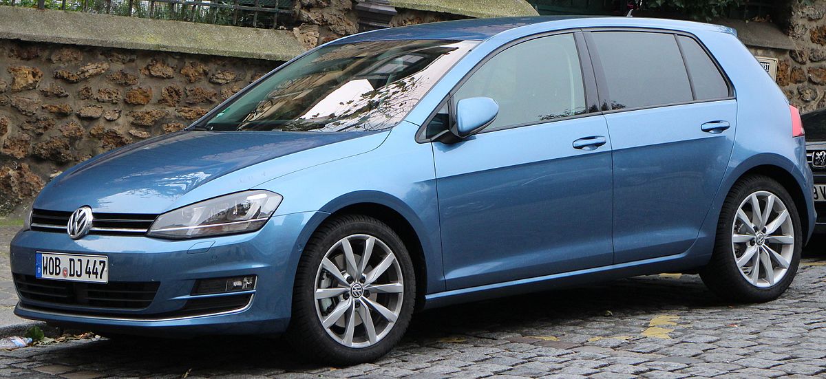 Volkswagen Golf, cea mai vândută mașină din Europa 