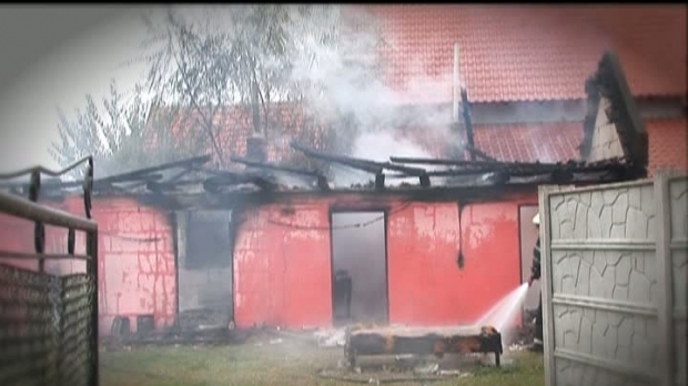 Vrăjitorie. O casă a fost incendiată de proprietarul speriat de farmece