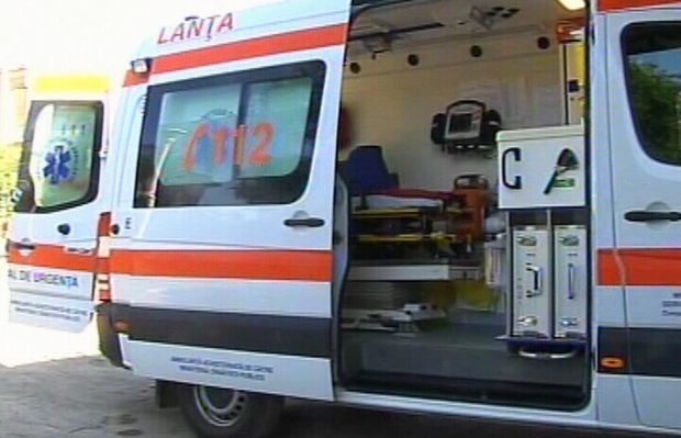 Vrancea. Un elev a căzut de la etaj în timp ce învăţa pentru BAC