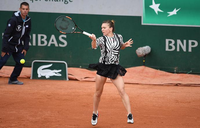 WTA: Simona Halep revine pe locul 5. Topul castigurilor româncelor
