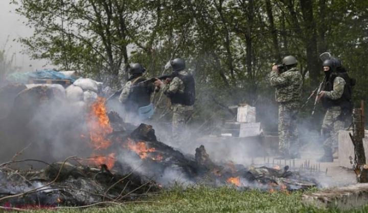 Zece militari ucraineni răniți au ajuns în România pentru a fi tratați