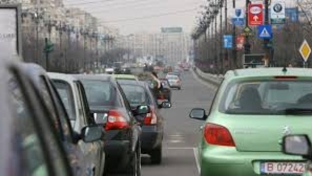 Zeci de mii de maşini nu vor mai avea voie să circule pe drumurile din România, din aprilie