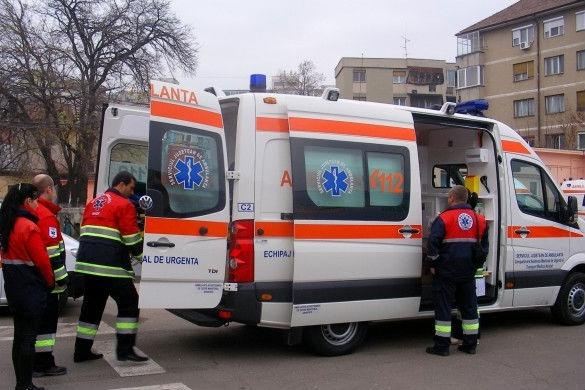 Zeci de persoane luate de ambulanță la Mitingul Aviatic de la Băneasa