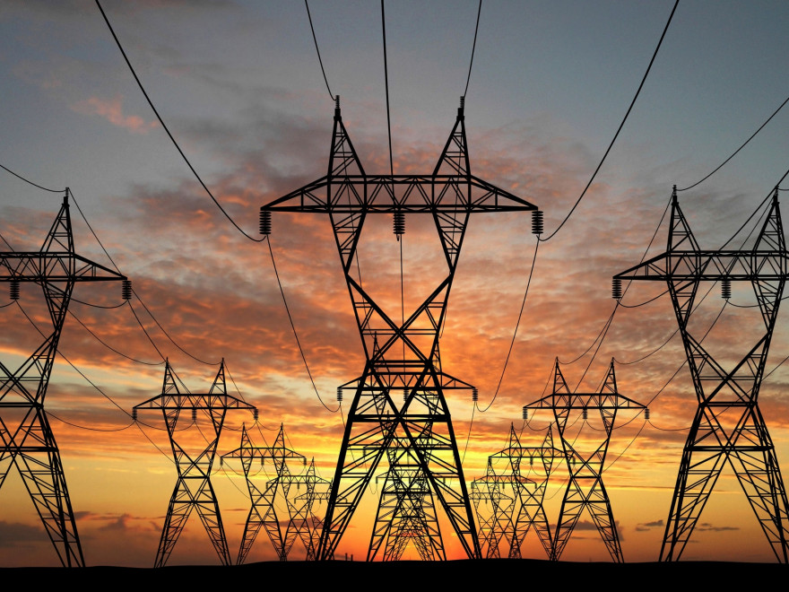 Zone din Bucureşti şi judeţele Ilfov şi Giurgiu rămân temporar, vineri, fără curent electric